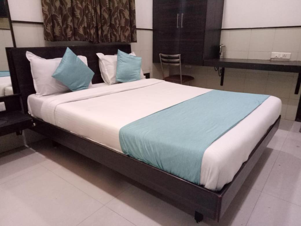 Hotel Sharda Mumbai Dış mekan fotoğraf