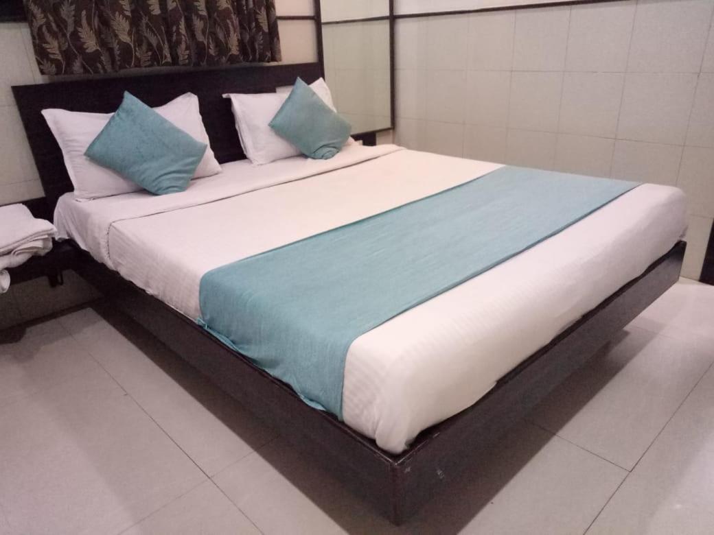 Hotel Sharda Mumbai Dış mekan fotoğraf