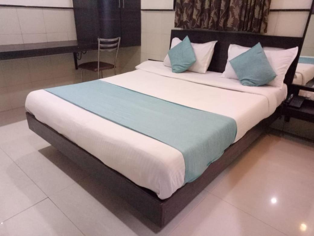 Hotel Sharda Mumbai Dış mekan fotoğraf