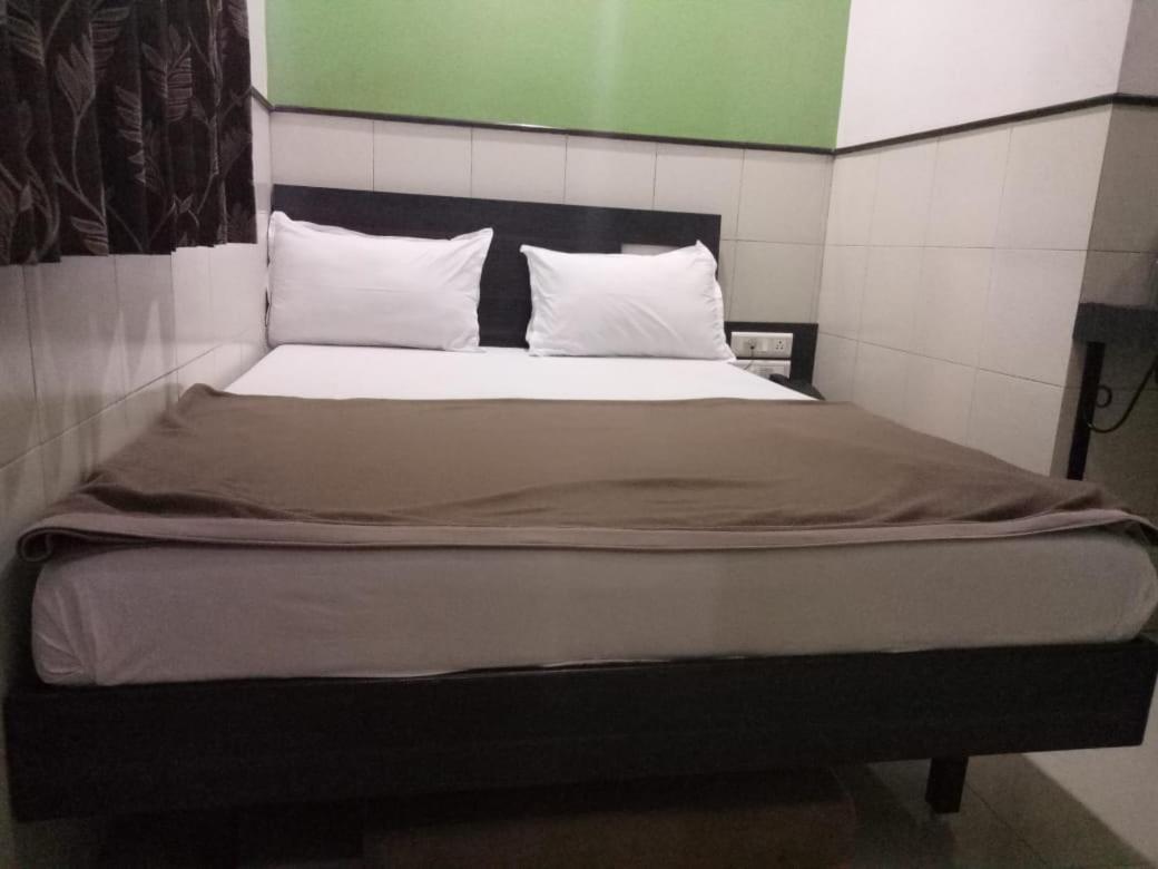 Hotel Sharda Mumbai Dış mekan fotoğraf